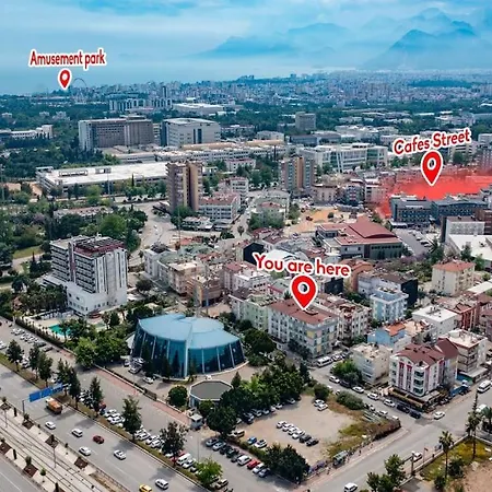 Cozy Flat Close To Konyaalti Beach'7' شقة